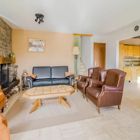 Quiet Valley View Retreat 度假居 Roy