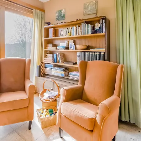 度假居 Quiet Valley View Retreat *