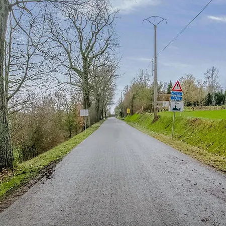 Feriehus Quiet Valley View Retreat *